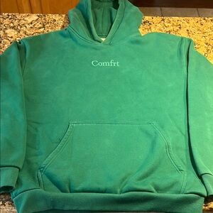 Comfrt green hoodie sweatshirt - size L